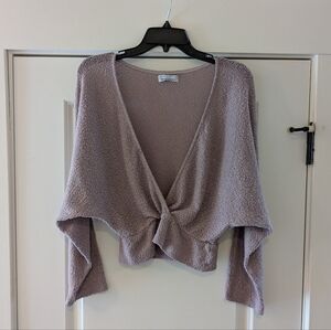 Women’s Urban Outfitters Deep V Cropped Sweater, Size M